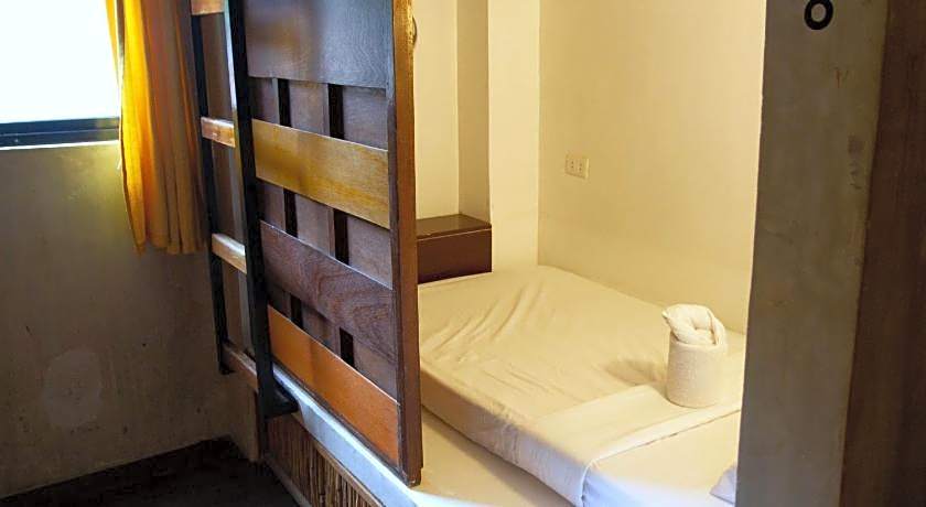 Happiness Hostel El Nido