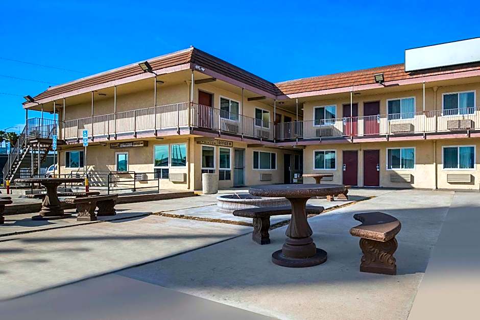 Rodeway Inn San Bernardino & Redlands