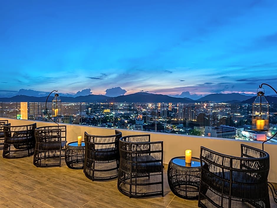 Novotel Phuket Phokeethra