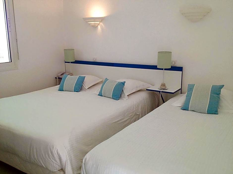 Photo 1 of 8 of Triple Room
