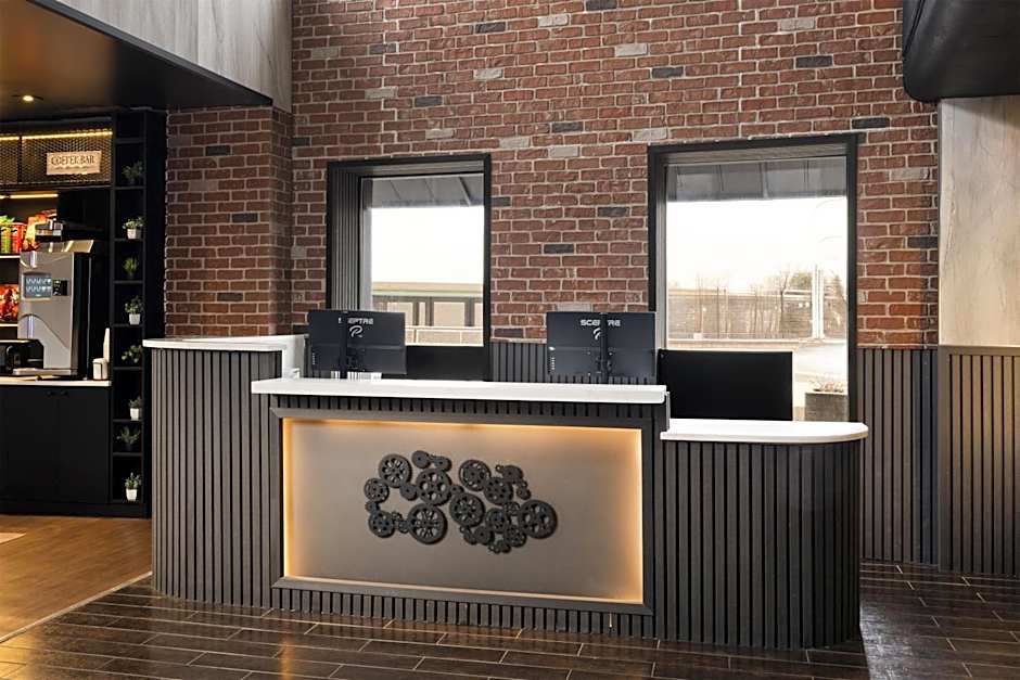 Aiden by Best Western Newark Airport