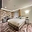Philharmonic Hotel