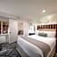 Half Moon Bay Lodge