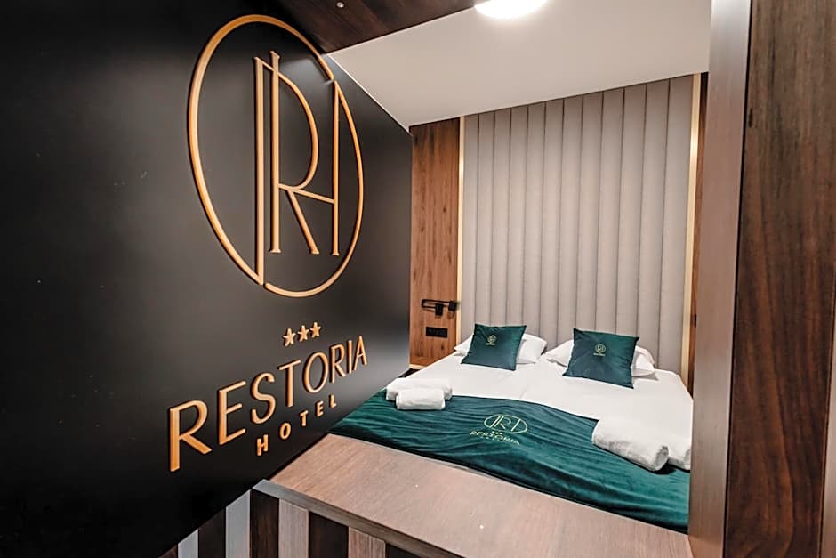 Restoria Hotel***