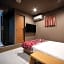 HOTEL BLAX
