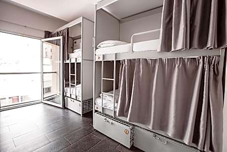 1 Bed in 4-Bed Dormitory