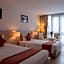 Nhi Phi Hotel Nha Trang