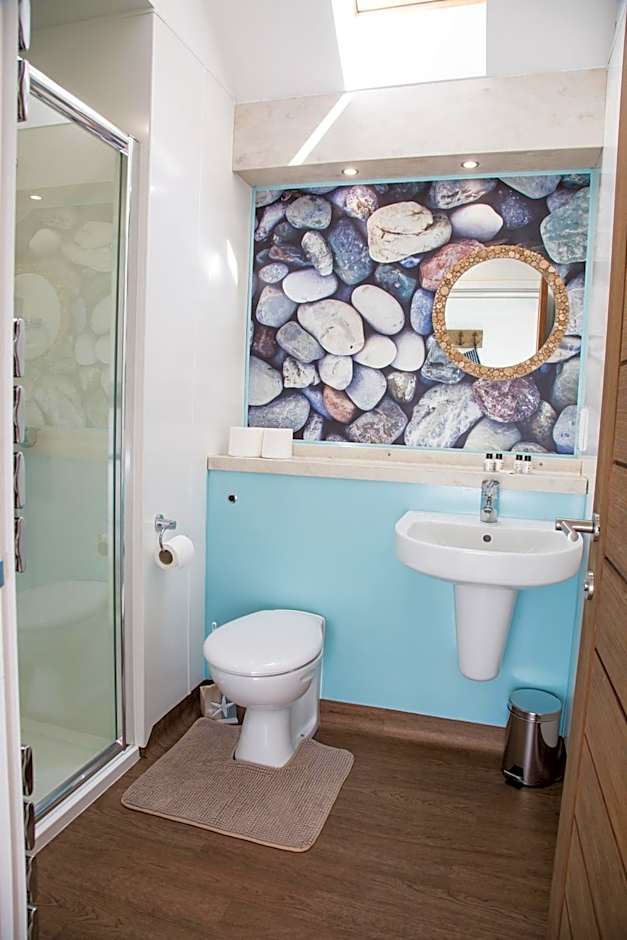 Sauchope Links Holiday Lodge and Glamping Park