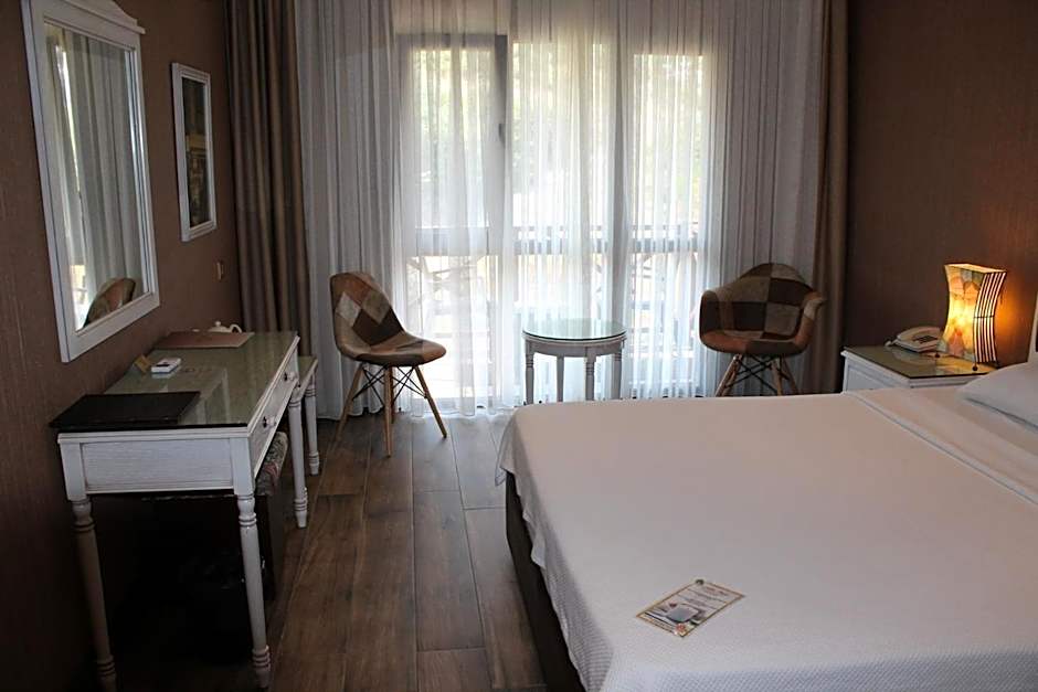 Bella View Art Boutique Hotel