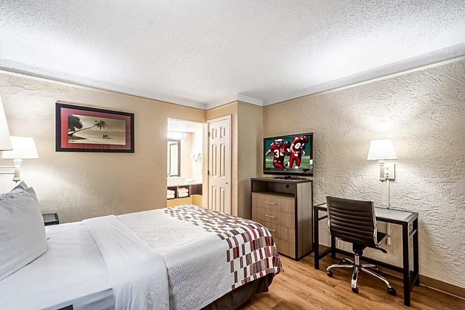 Red Roof Inn Tampa Bay - St. Petersburg