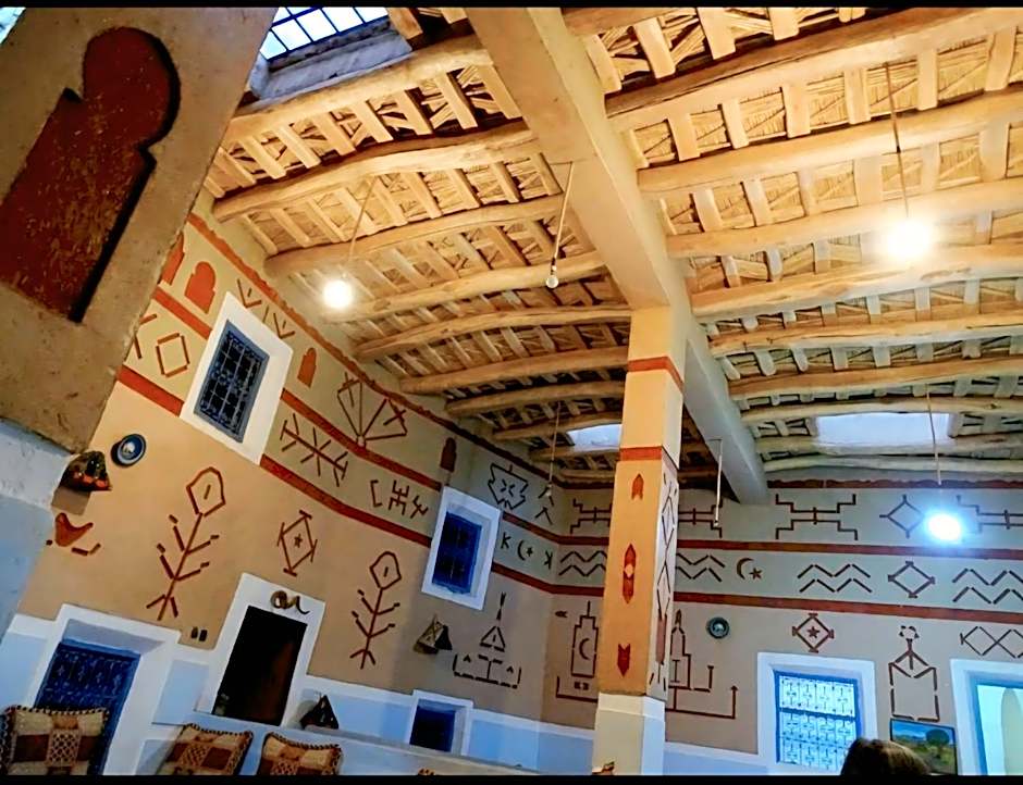 Riad DAR outebba