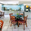 Days Inn by Wyndham Spartanburg Waccamaw