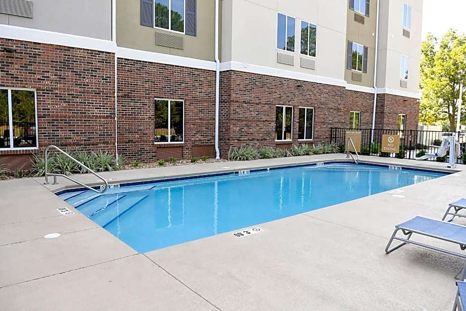 Candlewood Suites Valdosta Mall By IHG