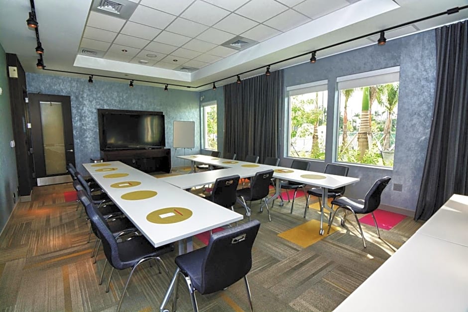 Aloft Miami Doral