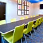 Holiday Inn Express & Suites - Olathe West