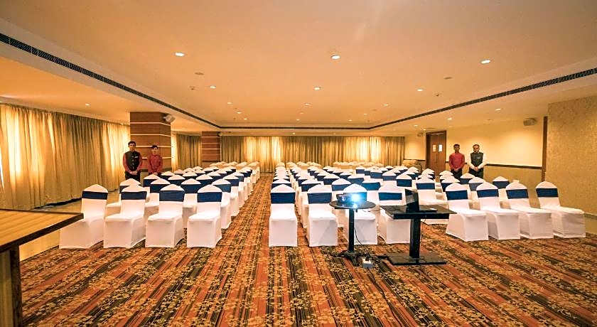 Fortune Park Jp Celestial Hotel