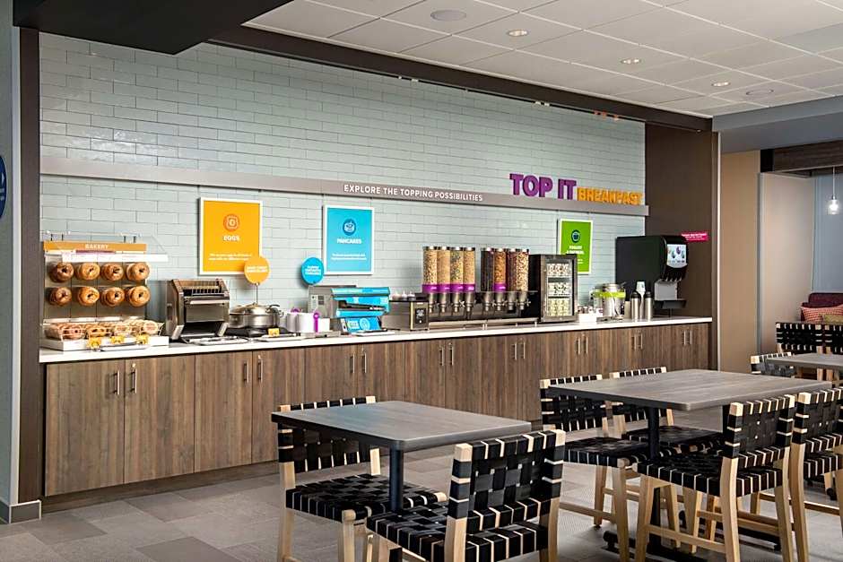 Tru by Hilton Miami West Brickell