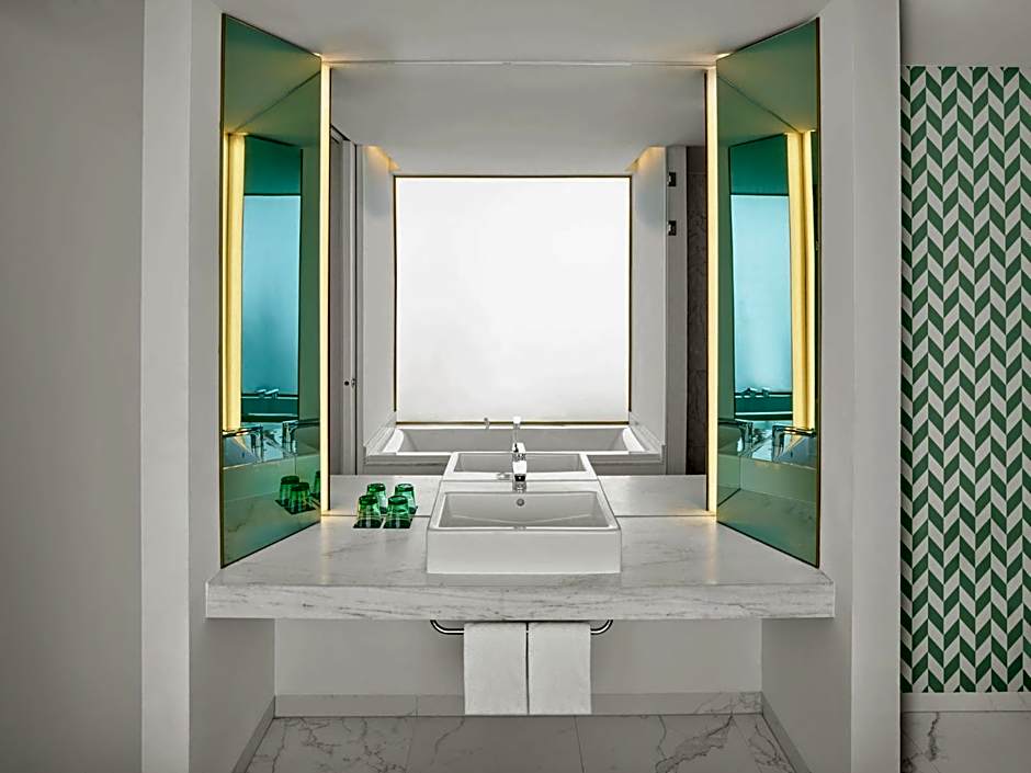Crowne Plaza Vienna By IHG