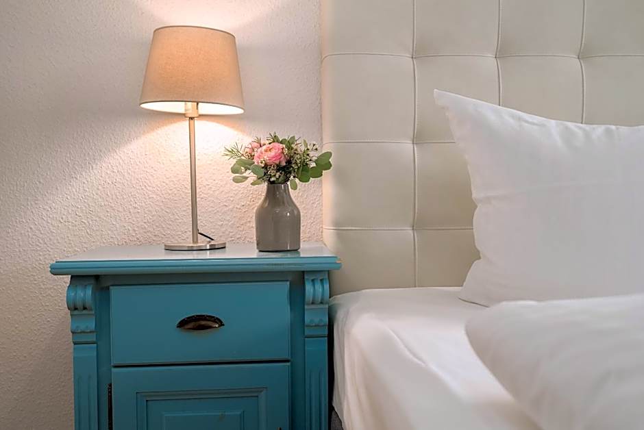 Reetdachhotel - Residenz am Ostufer