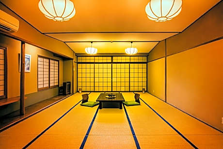 Superior Japanese Style Room for 7 People, No Indoor Bath, No View - Non-Smoking