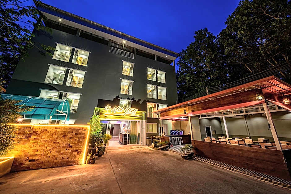 Nai Yang Place - Phuket Airport