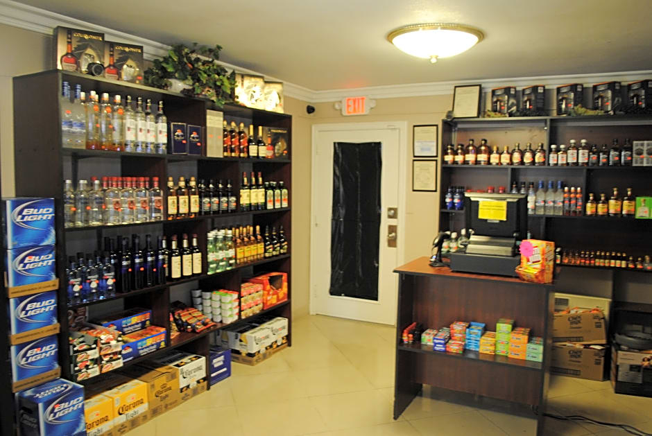 Super 8 by Wyndham Las Vegas North Strip/Fremont St. Area