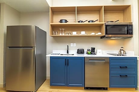 Ramada by Wyndham Davenport Orlando South