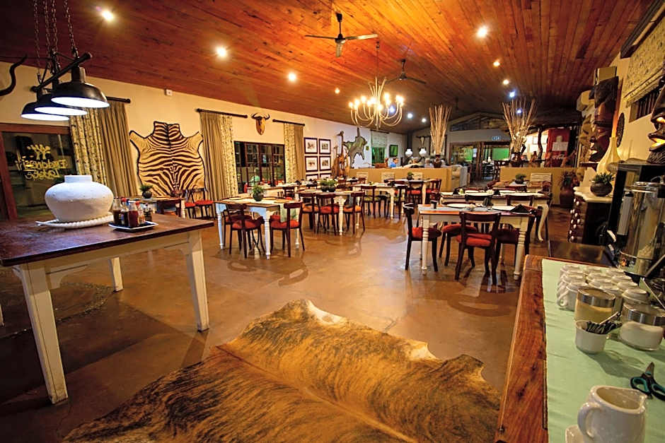 Emdoneni Lodge with Zululand Cat Conservation Project