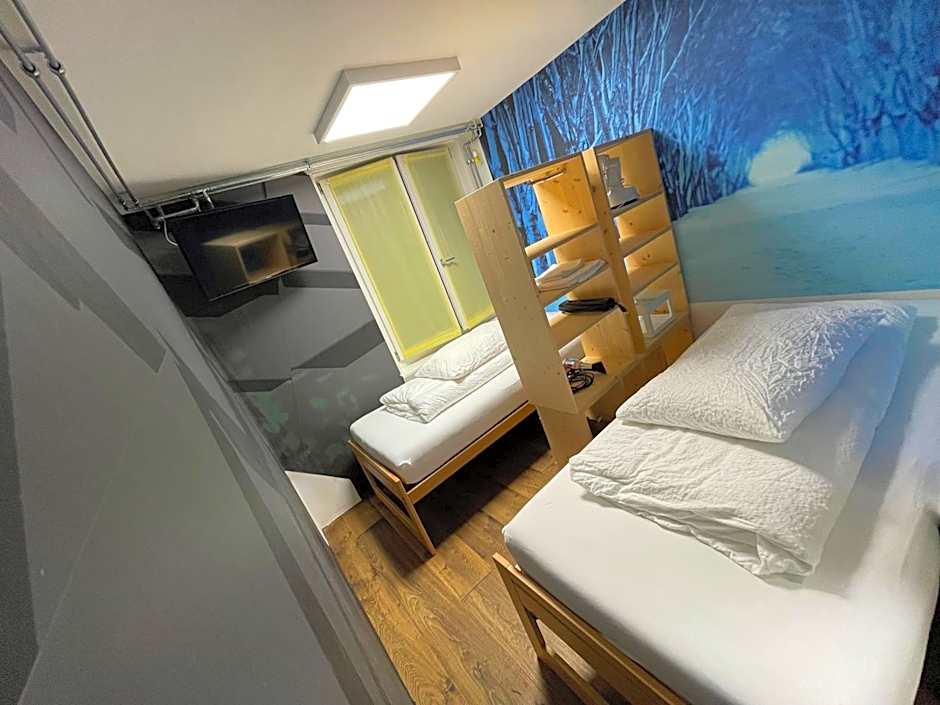 Hotel16 by Messe & Stadion Suisse in Minuten & Late Check-in