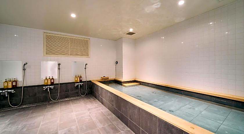 Hotel Plus Hostel TOKYO ASAKUSA 1