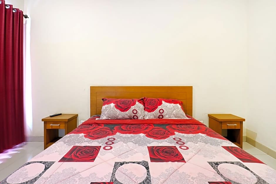 Hotel Mawar II