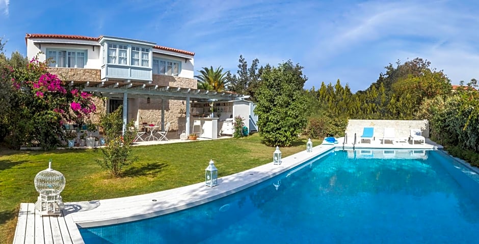 Alura Hotel
