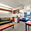 Microtel Inn & Suites by Wyndham Sainte Genevieve