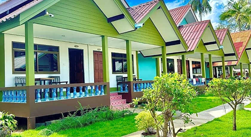Lanta L.D. Beach Bungalows