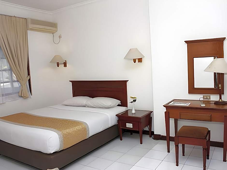 Parama Hotel
