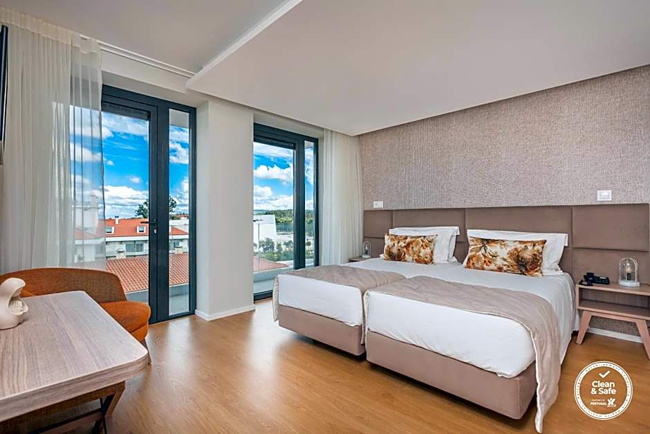 Essence Inn Marianos Hotel