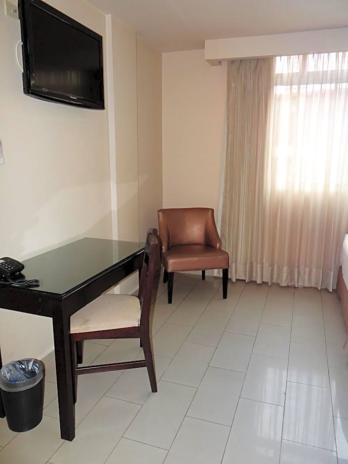 Metro Hotel Panama