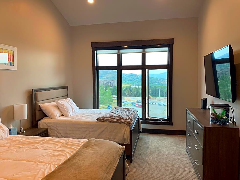 Blackstone by Canyons Village Rentals