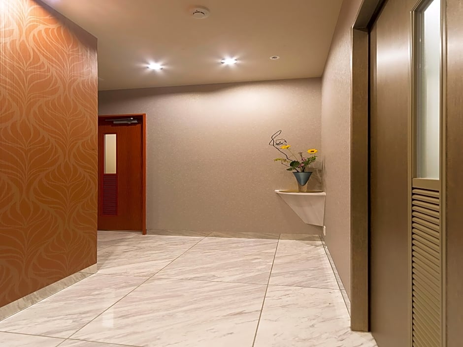 Queen's Hotel Chitose