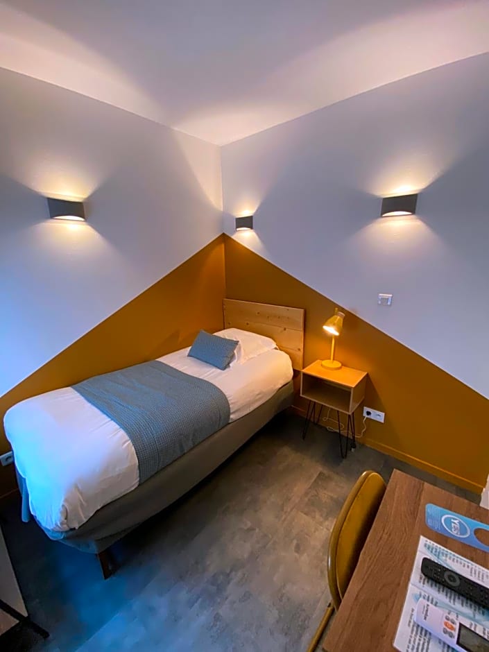 Lyo Hotel