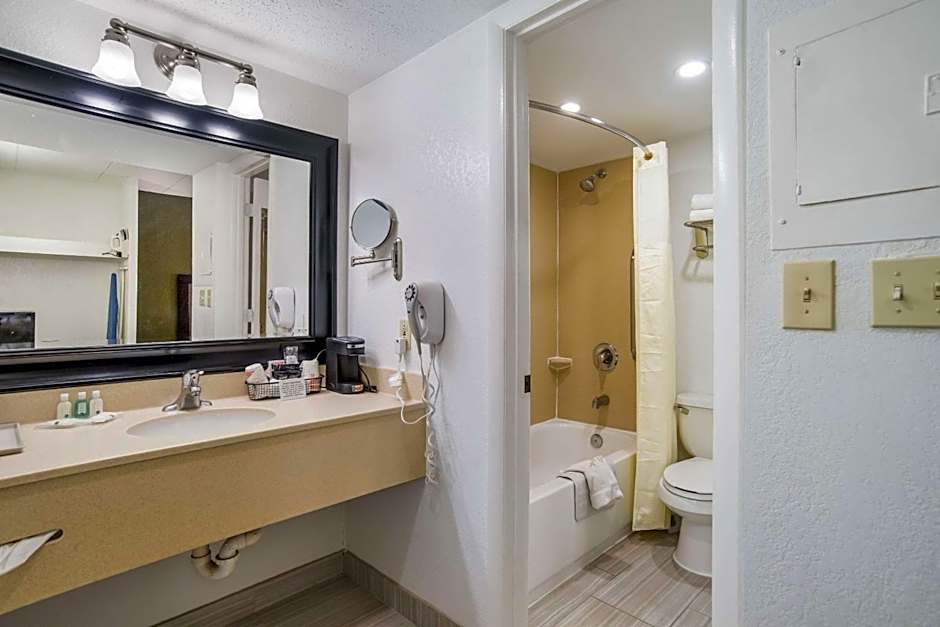 Quality Inn Mount Vernon