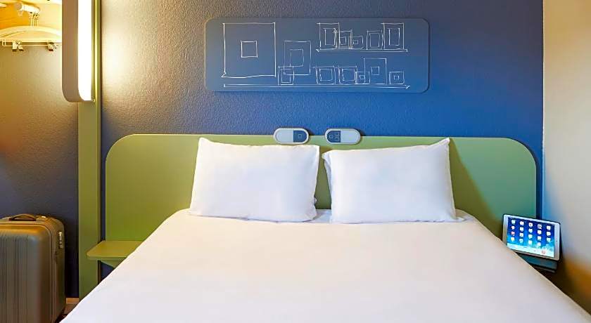 Ibis budget Valenciennes Petite Forêt