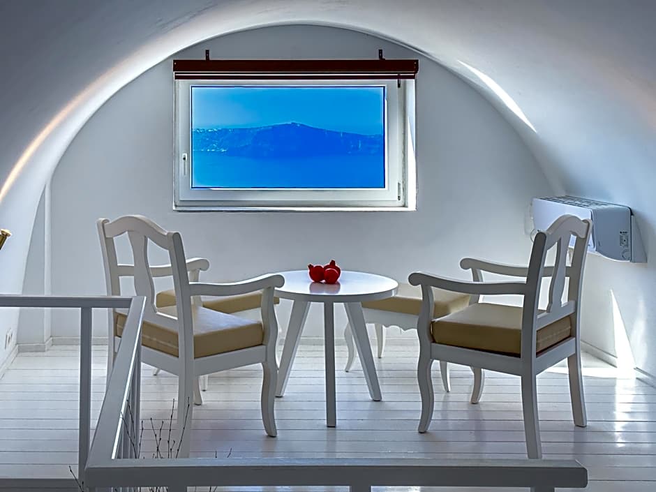 Reverie Santorini Hotel