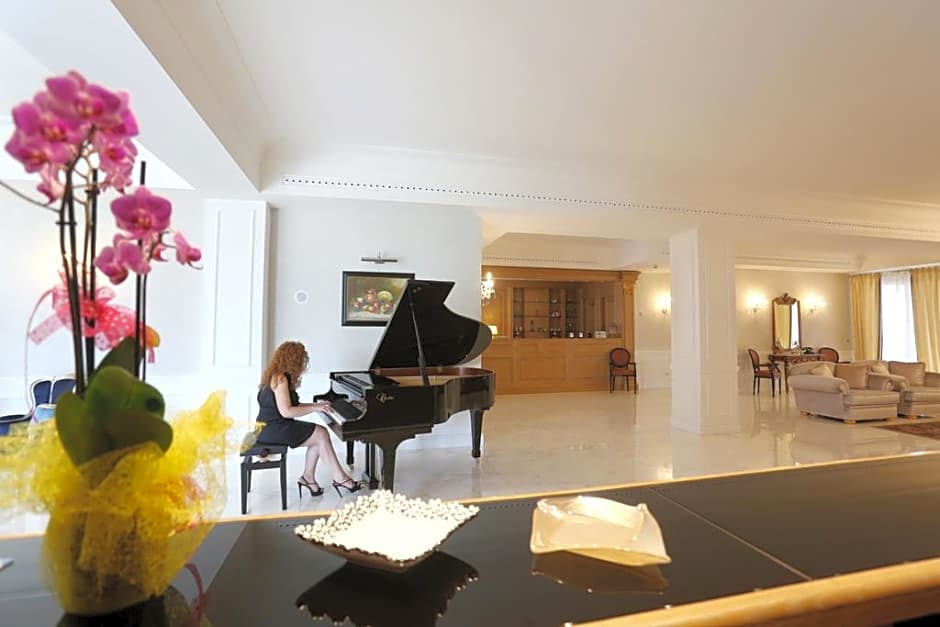 Tesoretto Hotel
