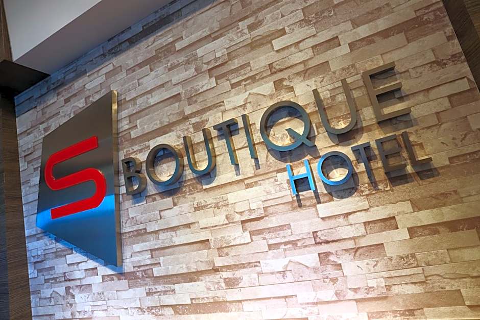 S Boutique Hotel