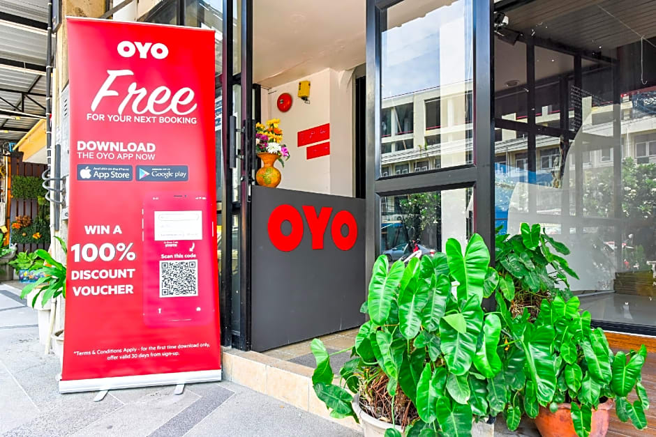 OYO 447 Royal Express Hua Hin