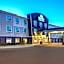 Days Inn & Suites by Wyndham Warman