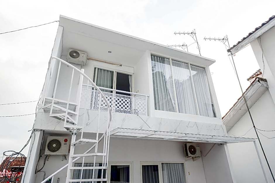 RedDoorz Syariah near Taruna Nusantara Magelang