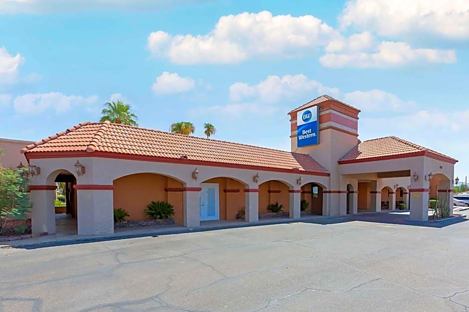 Best Western Plus Phoenix Goodyear Inn