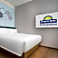 Days Inn by Wyndham Zhuhai Gongbei Port